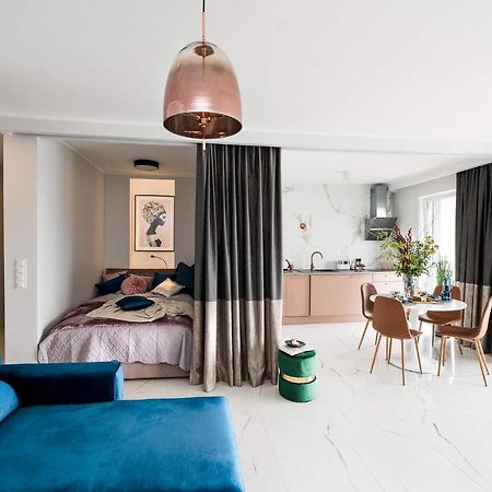 Apartament Marcelin Gold Wes Quality Suite Poznan Luaran gambar